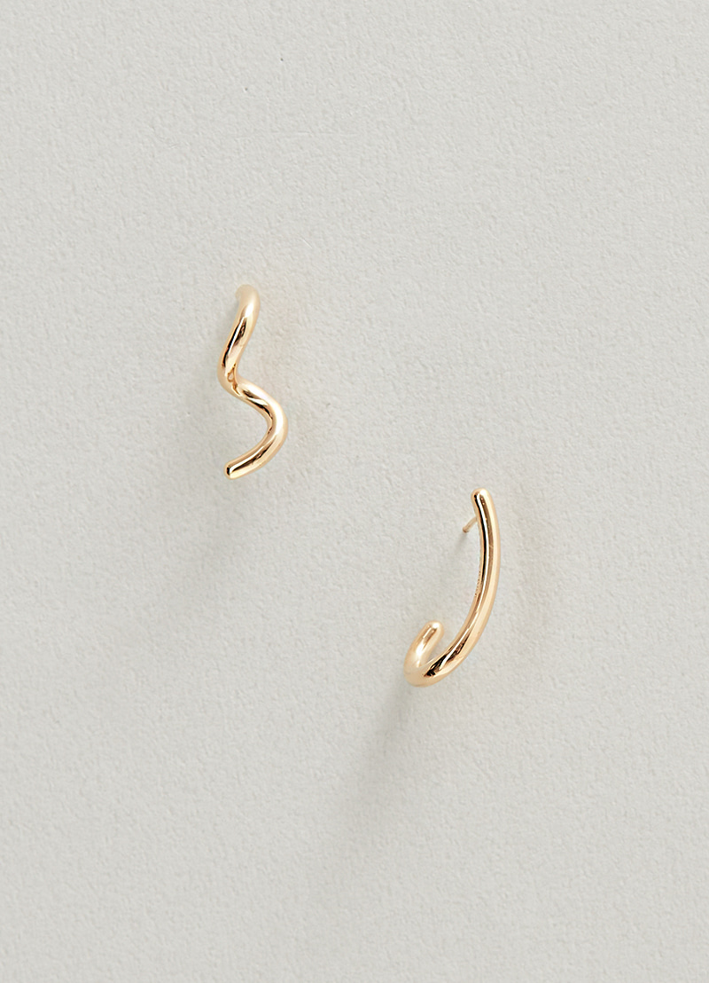 Curly Line Earring
